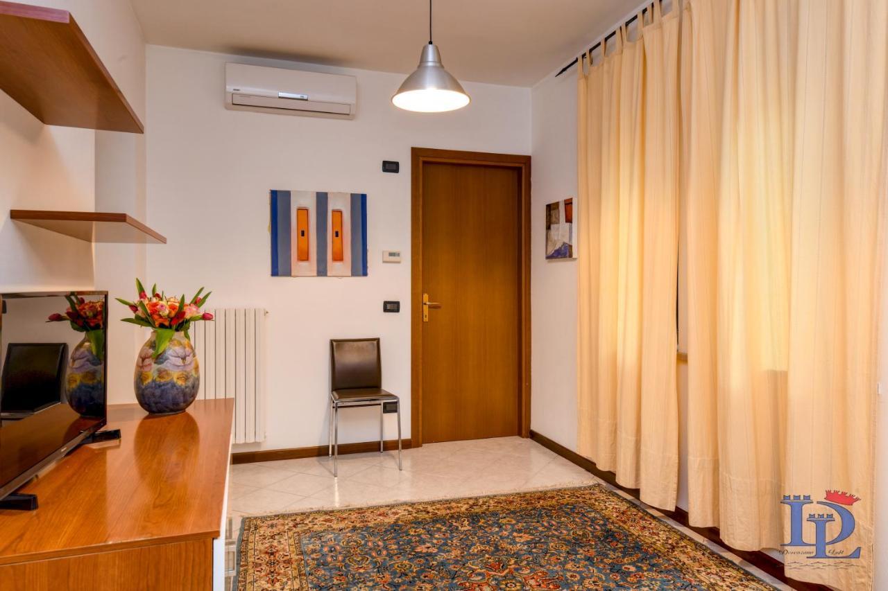 Desenzanoloft Blue Lake Star Διαμέρισμα Ντεζεντσάνο ντελ Γκάρντα Εξωτερικό φωτογραφία