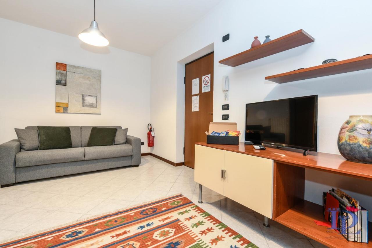 Desenzanoloft Blue Lake Star Διαμέρισμα Ντεζεντσάνο ντελ Γκάρντα Εξωτερικό φωτογραφία